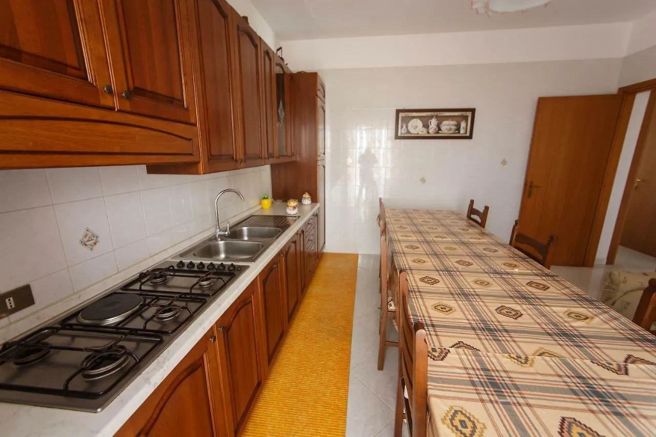 Casa Vacanze L'Orizzonte Aparthotel Valderice