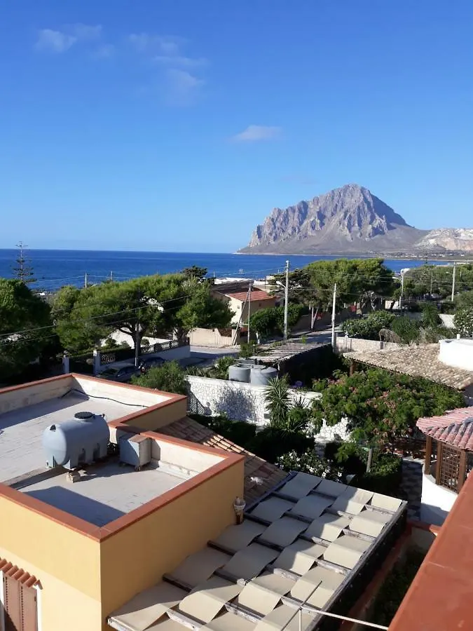 Casa Vacanze L'Orizzonte Aparthotel Valderice