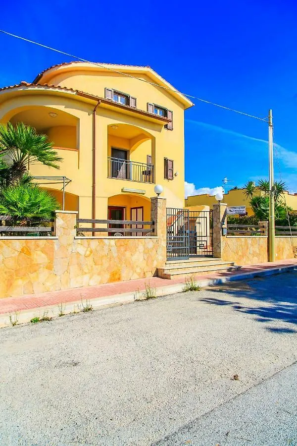 Aparthotel Casa Vacanze L'Orizzonte Valderice
